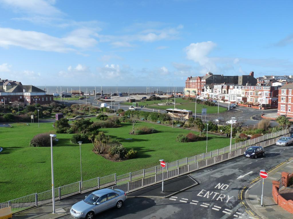 Moorings Hotel Blackpool Buitenkant foto